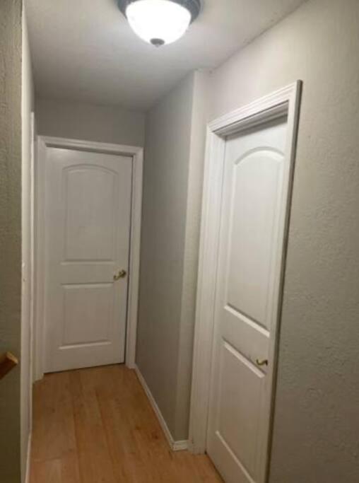 Great Getaway 2 Story Home! Harlingen Tx Zewnętrze zdjęcie